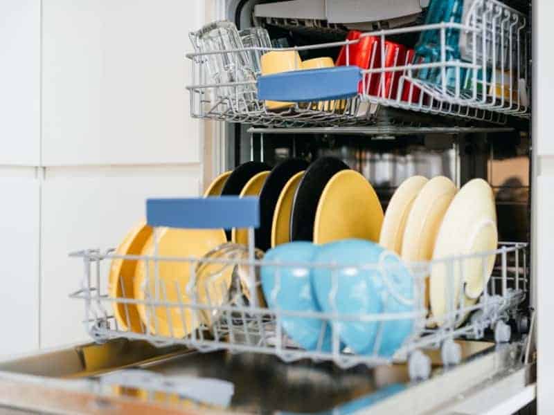 do-dishwashers-use-hot-or-cold-water-explained