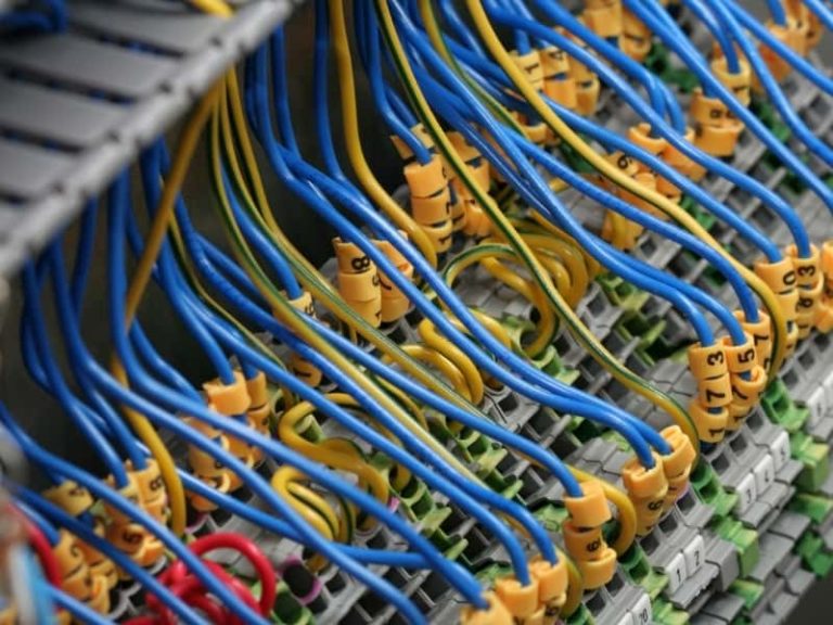 Can I Mix 12 and 14 Gauge Wire? (Quick Answers)