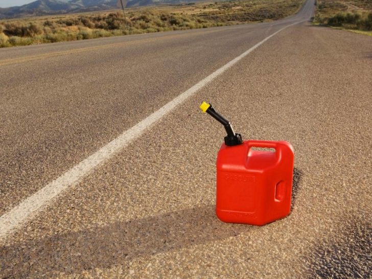 Do Gas Cans Need to Be Vented? (All You Need to Know)