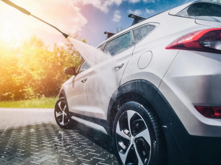 What Oil to Use in a Honda Pressure Washer? (Quick Answers)