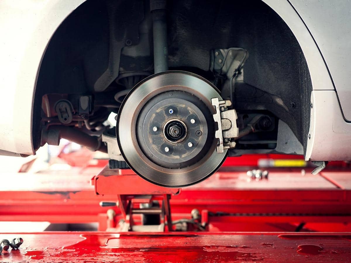 Can Brake Pads Be Put on Upside Down or Backward? (Answered)