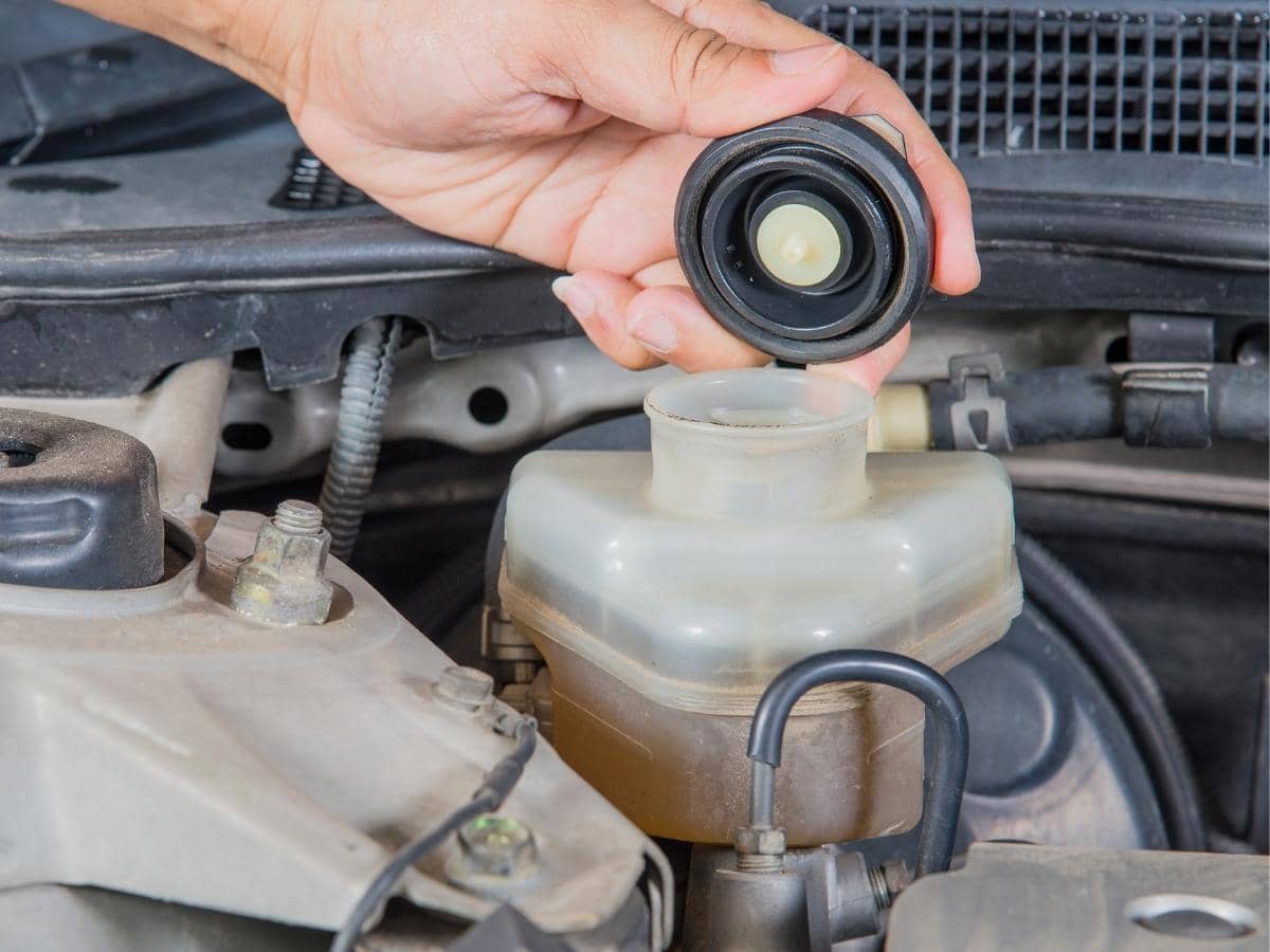 Can You Mix Brake Fluid? (All You Need to Know)