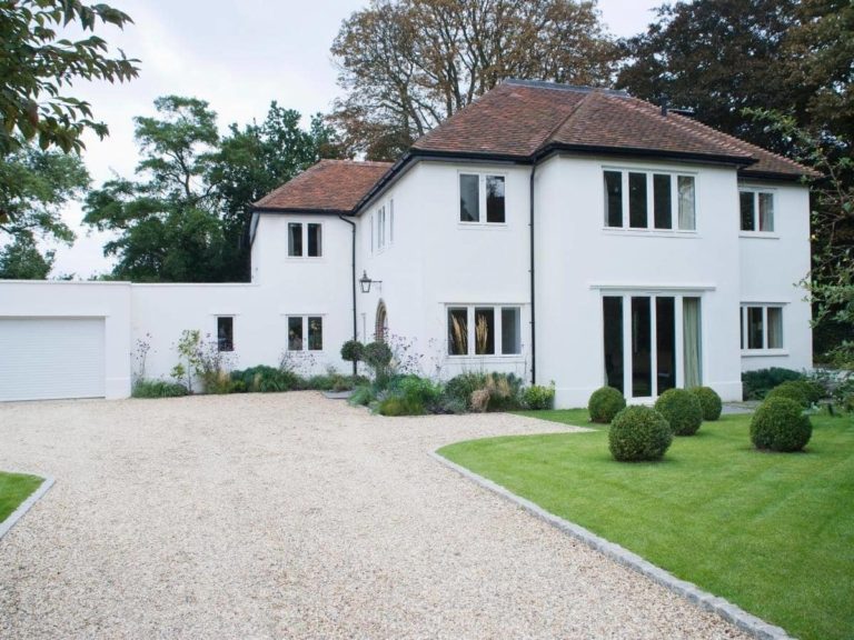 How Long and Wide Is a Typical Driveway? (Explained)