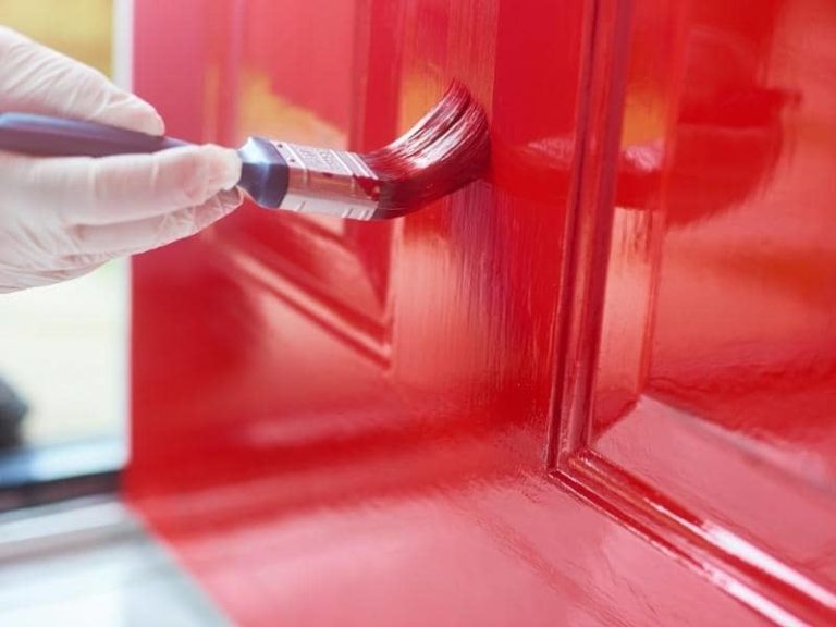 How Long Does Gloss Paint Take to Dry? (Read This First!)