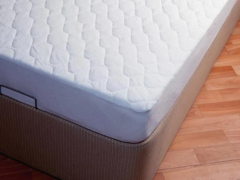 Can You Put Baking Soda on Mattress? (Quick Answers)