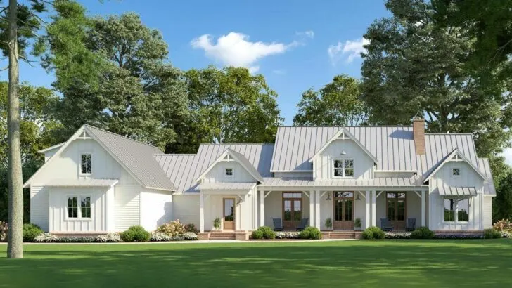 2-Story 5-Bedroom Modern Farmhouse With Open-Concept Living and 3-Car Garage (Floor Plan)