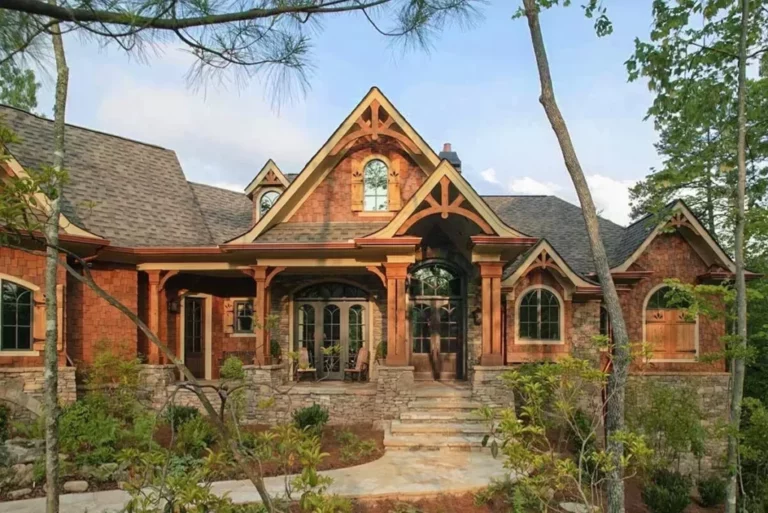 6-Bedroom 1-Story Mountain Craftsman House with Dual Rear Decks (Floor Plan)