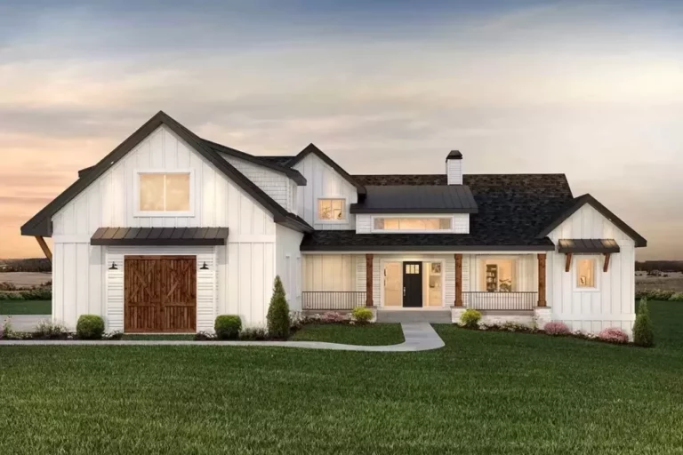 6-Bedroom 2-Story New American Craftsman Home with Huge Patio in Back (Floor Plan)