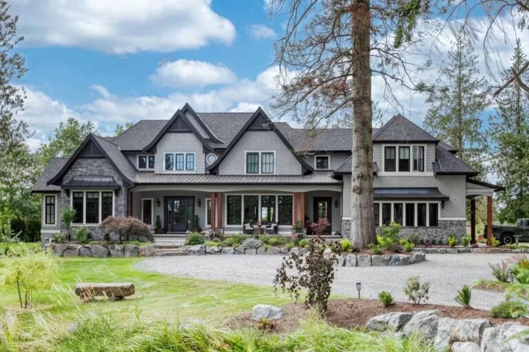 5-Bedroom 2-Story Mountain Craftsman House with Spacious In-Law Suite (Floor Plan)