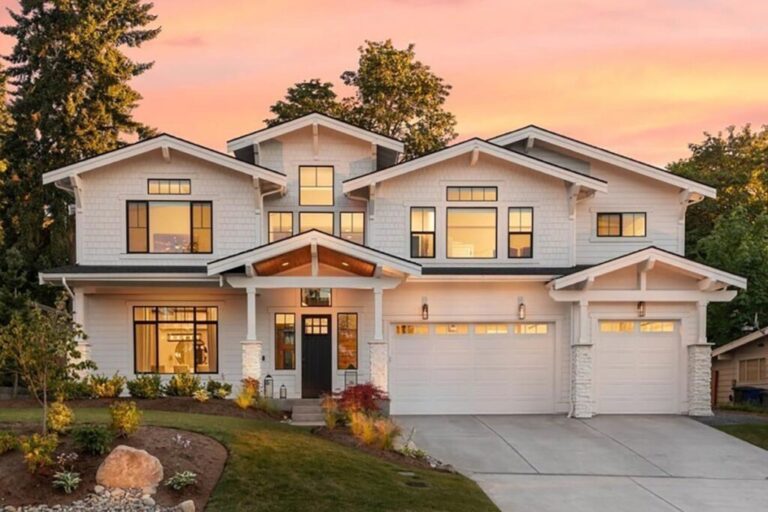 5-Bedroom 2-Story Craftsman Home with 2-Story Great Room (Floor Plan)