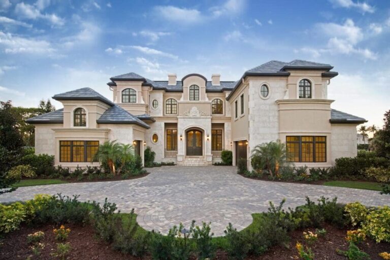 5-Bedroom 2-Story Elegant Home with Pool Deck (Floor Plan)
