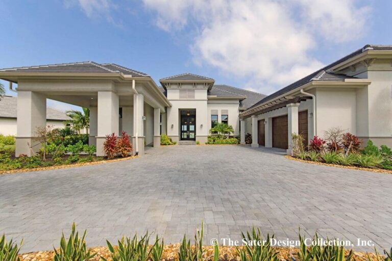 One-Story 5-Bedroom Transitional Coastal House with Outdoor Kitchen (Floor Plan)