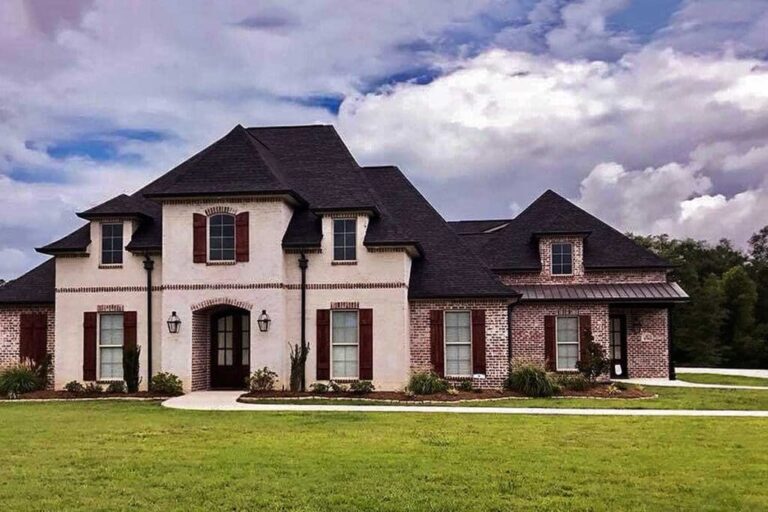 5-Bedroom Single-Story French Country Home with Outdoor Kitchen (Floor Plan)