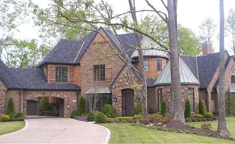 6-Bedroom Dual-Story Estate Home with Extended Stay Suite (Floor Plan)