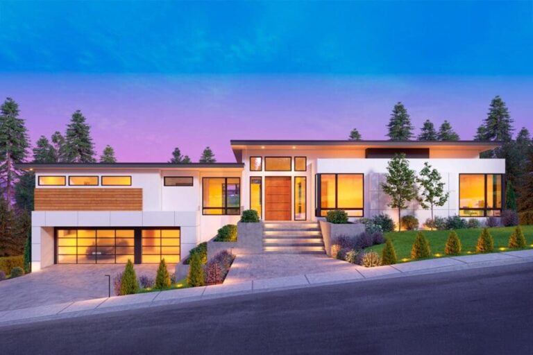 5-Bedroom One-Story Modern House with Expansive Back Deck (Floor Plan)