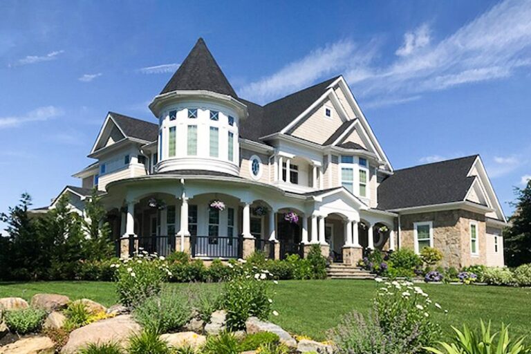 4-Bedroom 2-Story Modern Farmhouse With Expansive Deck & 3-Car Side Garage (Floor Plan)