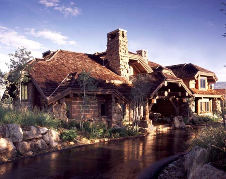 8-Bedroom 2-Story Mountain Home with In-Law Suite (Floor Plan)