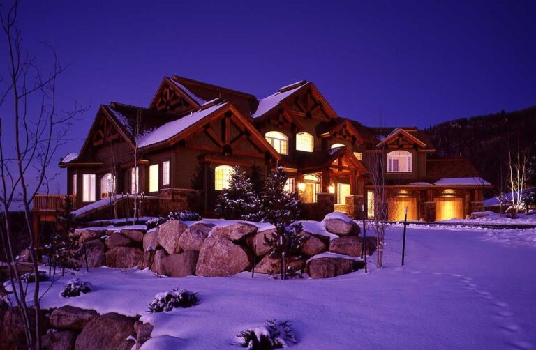 6-Bedroom 2-Story Luxury Modern Farmhouse with Finished Lower Level Retreat (Floor Plan)